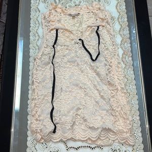 Guess cream lace tie neck sleeveless blouse